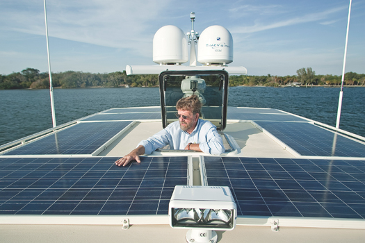 Captain Bill Pike of Power&Motoryacht Magazine Captain Bill Pike of Power&Motoryacht Magazine